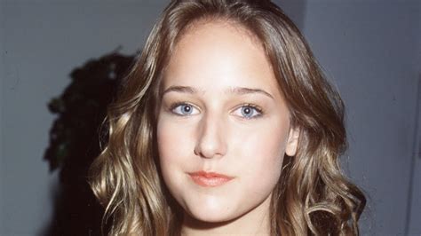 Heres What Really Happened To Leelee Sobieski